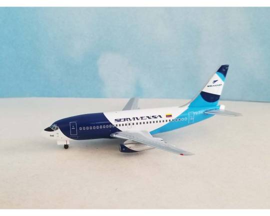 Aero Classics AC411397 1:400 Servivensa Boeing 737 - 200 YV - 74C