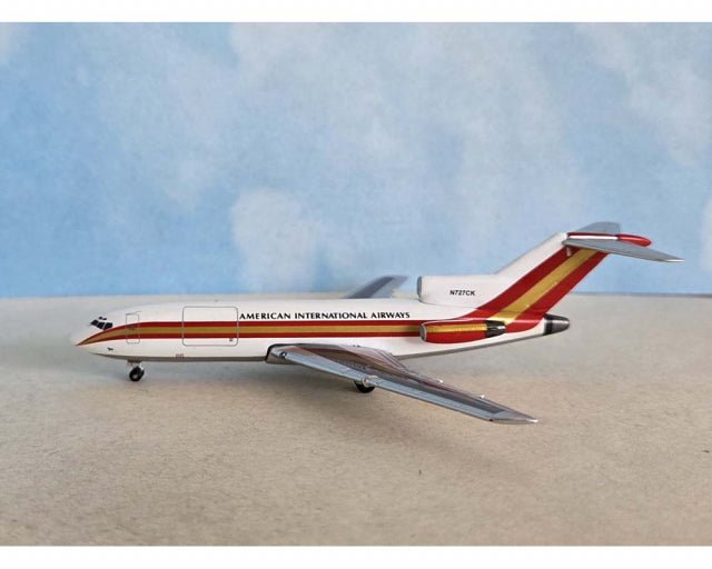 Aero Classics AC411474 1:400 American Int'l Awys B.727-100F N727CK