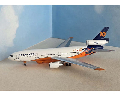 Aero Classics AC411576 1:400 10 Tanker DC-10 Tanker 910 N612AX