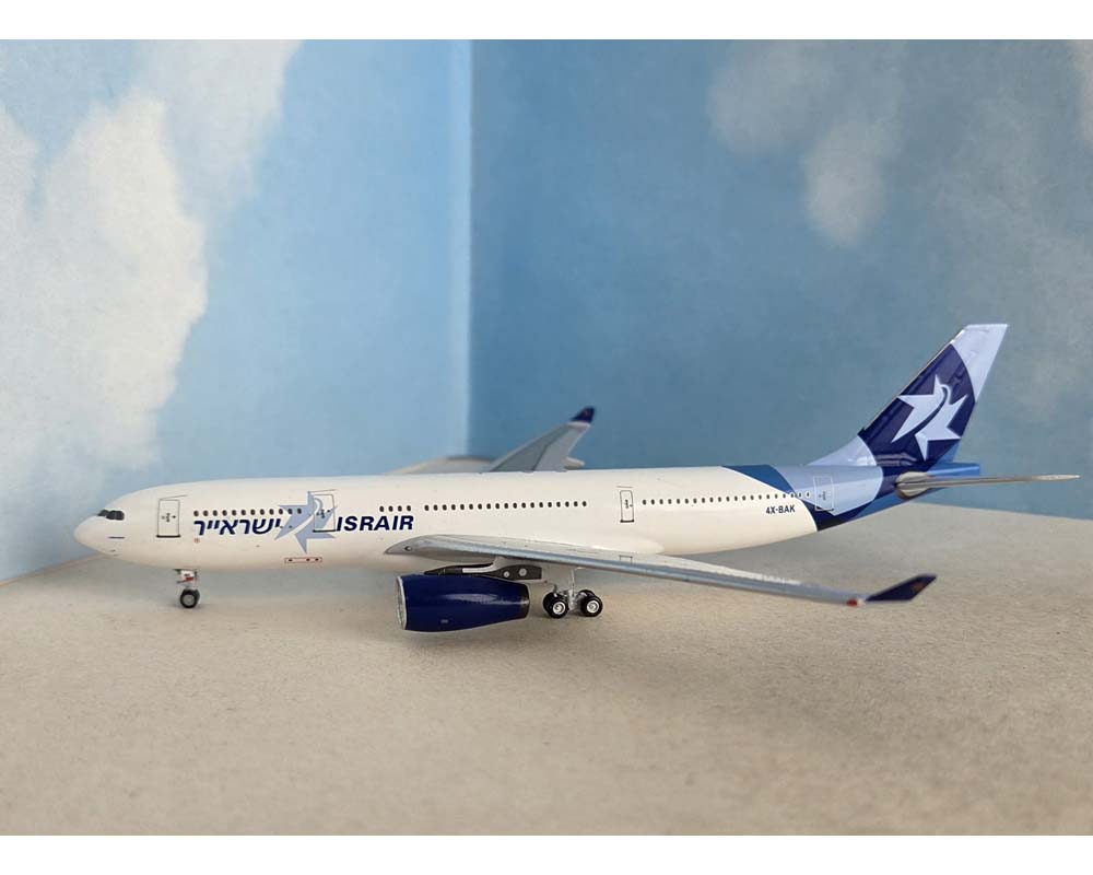 Aero Classics AC411580 1:400 Israir A-330-200 4X-BAK