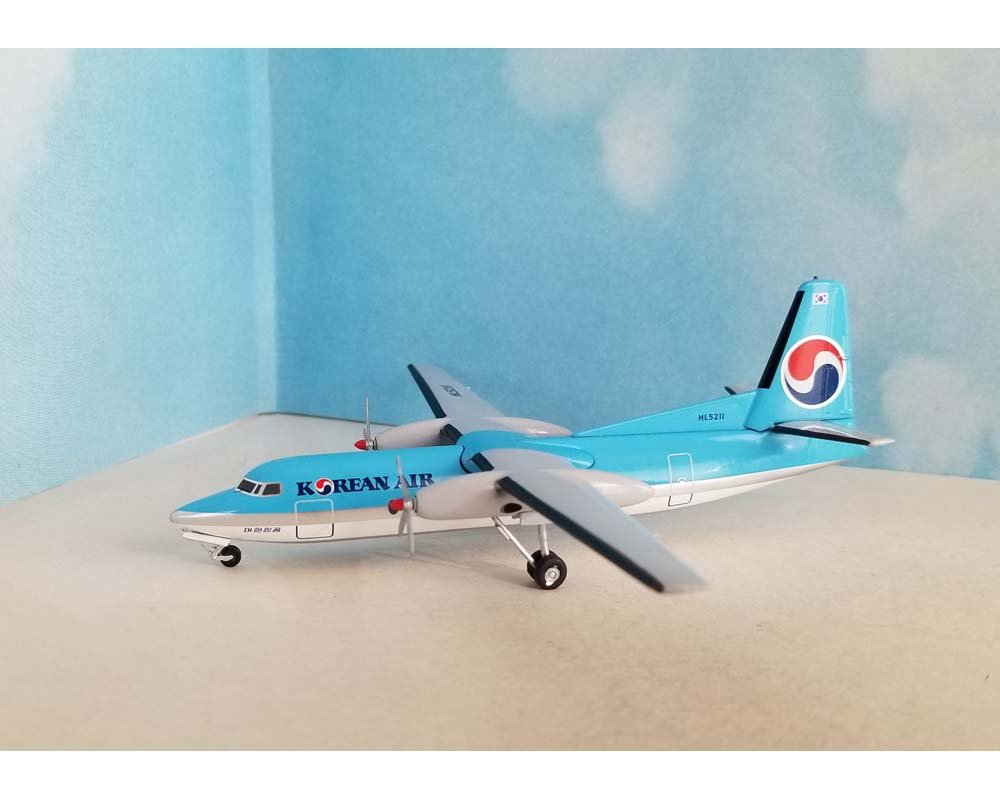 Aero Classics WM211263A 1:200 Korean Air Fokker 27 HL5211
