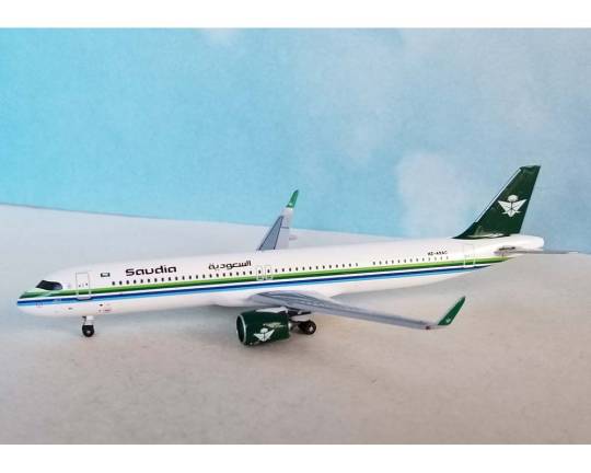Aeroclassics AC411273 1:400 Saudi Arabian Retro A321neo HZ - ASAC