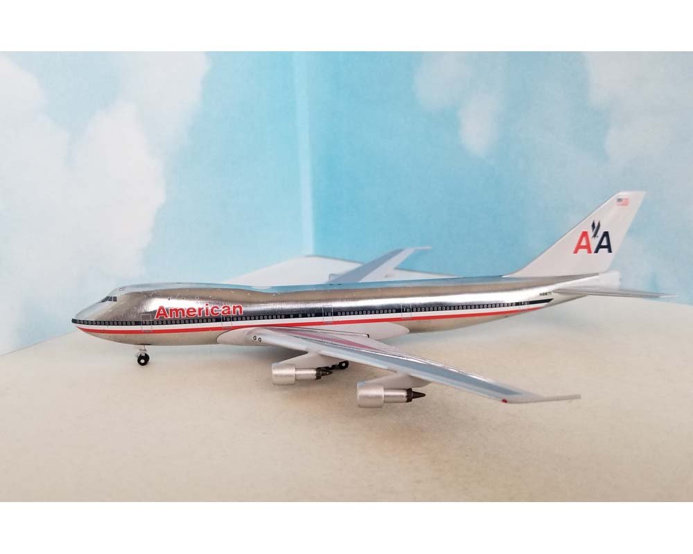 AeroClassics FYRS74704 1:400 American Airlines Boeing 747 - 100 N9671
