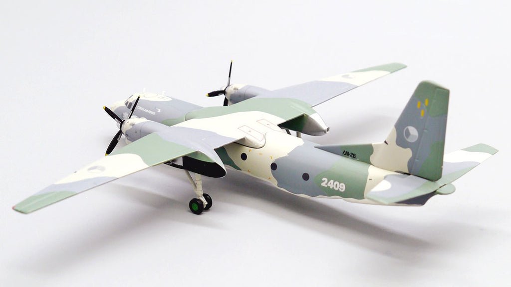 AviaBoss A2027 1:200 An-26 Czech Air Force 2409