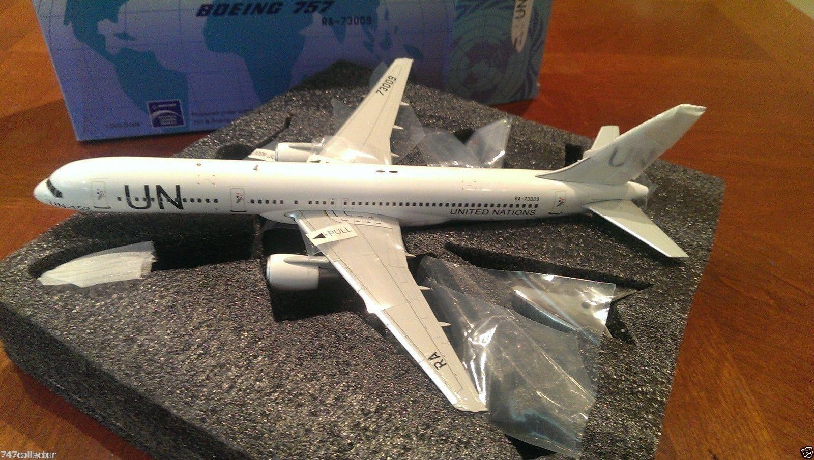 Aviation200 AV2757002 1:200 United Nations Boeing 757 - 200 RA - 73009