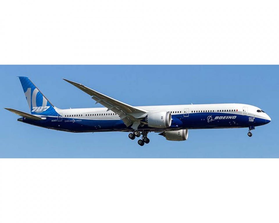 Aviation400 AV4229 1:400 Boeing B787 - 10 N528ZC House Colors, detachable gear