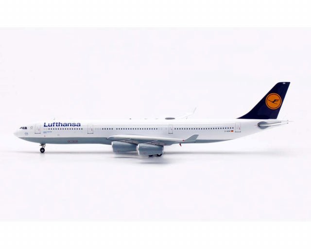 Aviation400 WB4049 1:400 Lufthansa Airbus A340 - 300 o/c w/stand D - AIGM