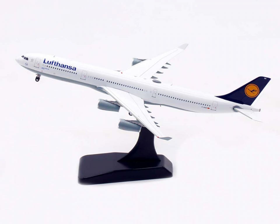 Aviation400 WB4049 1:400 Lufthansa Airbus A340 - 300 o/c w/stand D - AIGM
