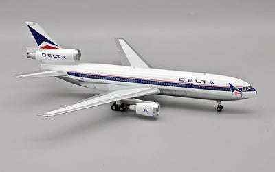 B - Models B - 101 - 605P 1:200 Douglas Dc - 10 - 10 Delta “Widget” N605DA