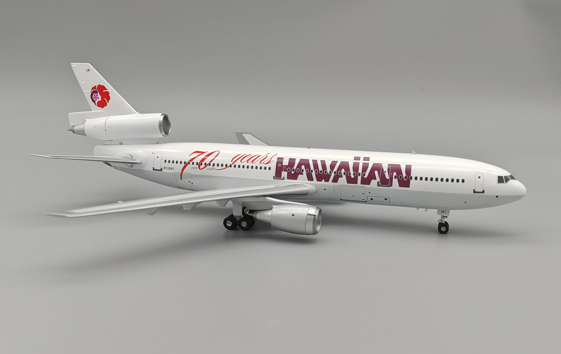 B-Models B-103-061 1:200 Hawaiian Air McDonnell Douglas DC-10-30
