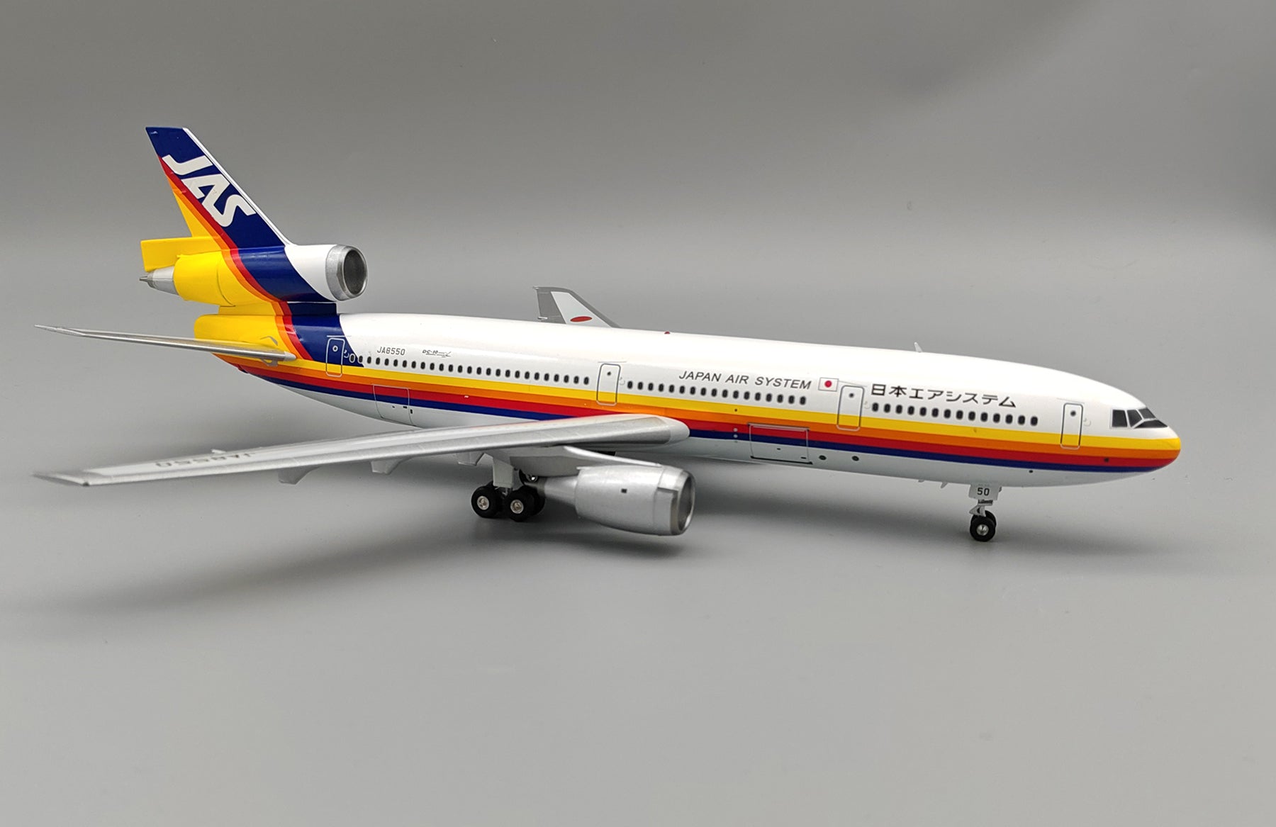 B - Models B - 103 - JAS - 550 1:200 Japan Air System JAS McDonnell Douglas DC - 10 - 30 JA8550