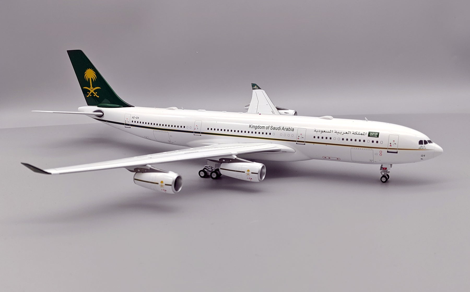 B - Models B - 342 - 124 1:200 Saudi Arabia Government Airbus A340 - 213 HZ - 124