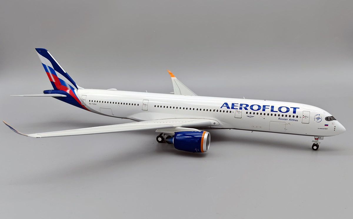 *B - Models B - 359 - RU - 154 1:200 Aeroflot Airbus A350 - 941 RA - 73154