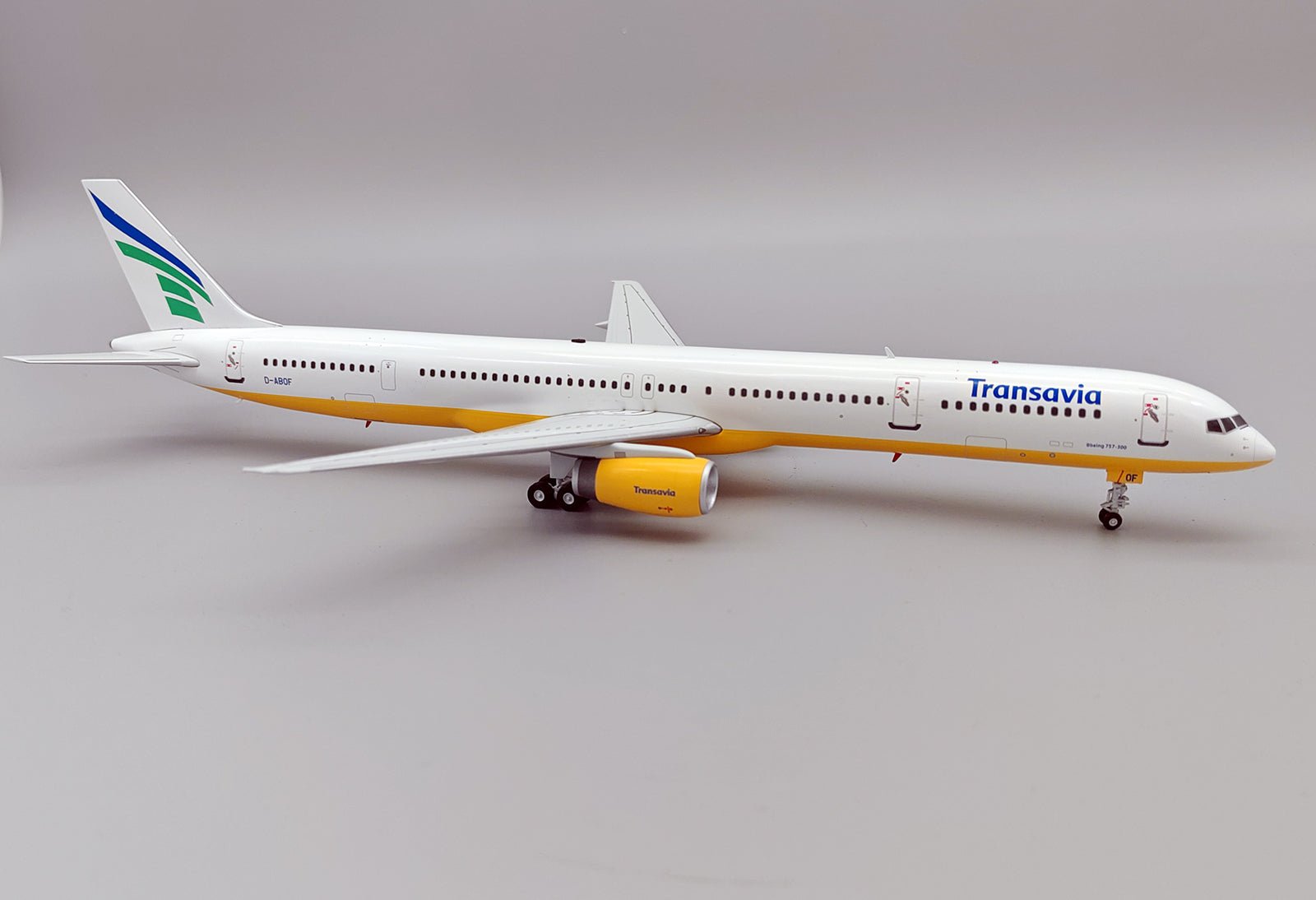 B757 Model Boeing 757-300 Scale Models Collection – MTS Aviation Models