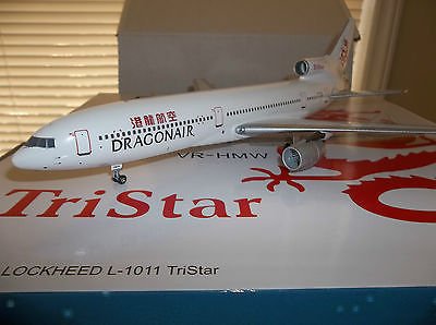 B - Models BBOX077 1:200 Dragonair Lockheed L - 1011 VR - HMW