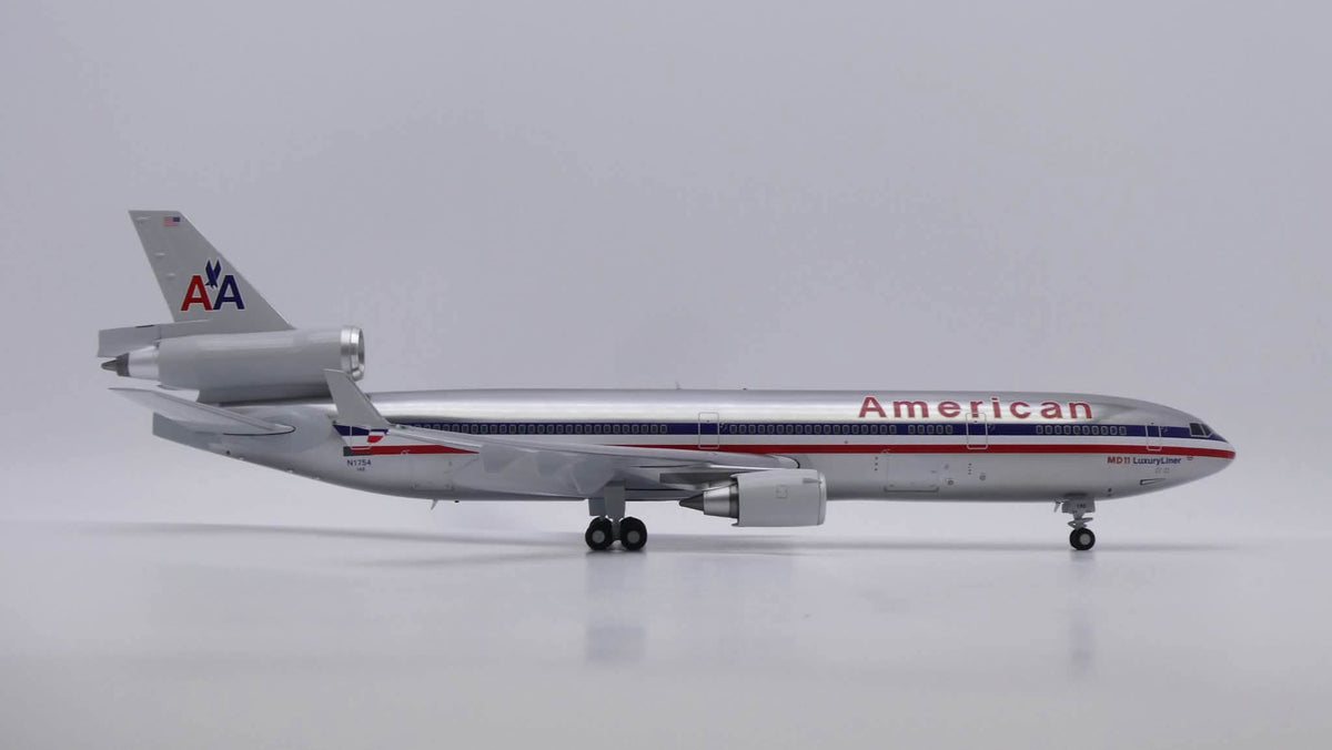 JC Wings XX20638 1:200 American Airlines McDonnell Douglas MD-11 "Polished" Reg: N1754