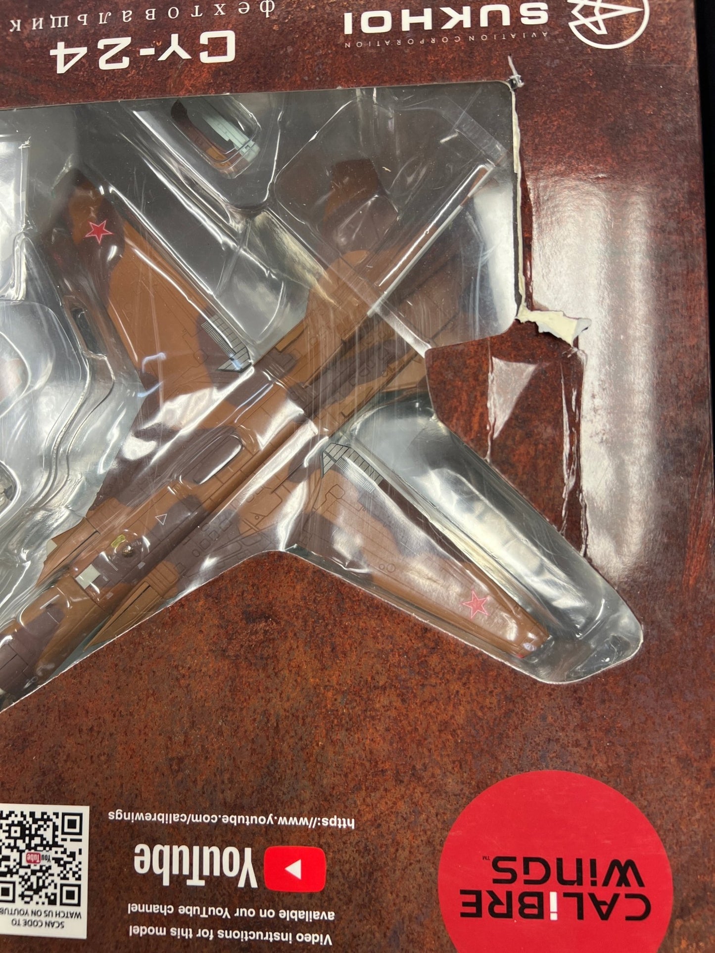 Calibre Wings CA722406 1:72 Su - 24 (Scratch and Dent Box)
