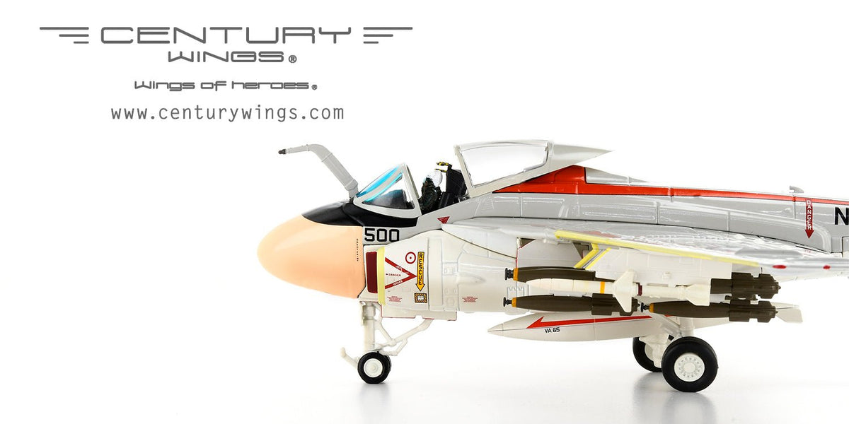 Century Wings 001643 1:72 A - 6E INTRUDER US NAVY VA - 65 TIGERS AG500 1972