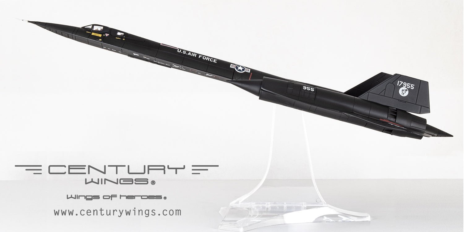 Pre-Order Century Wings 001650 1:72 SR-71A Blackbird #61-7955