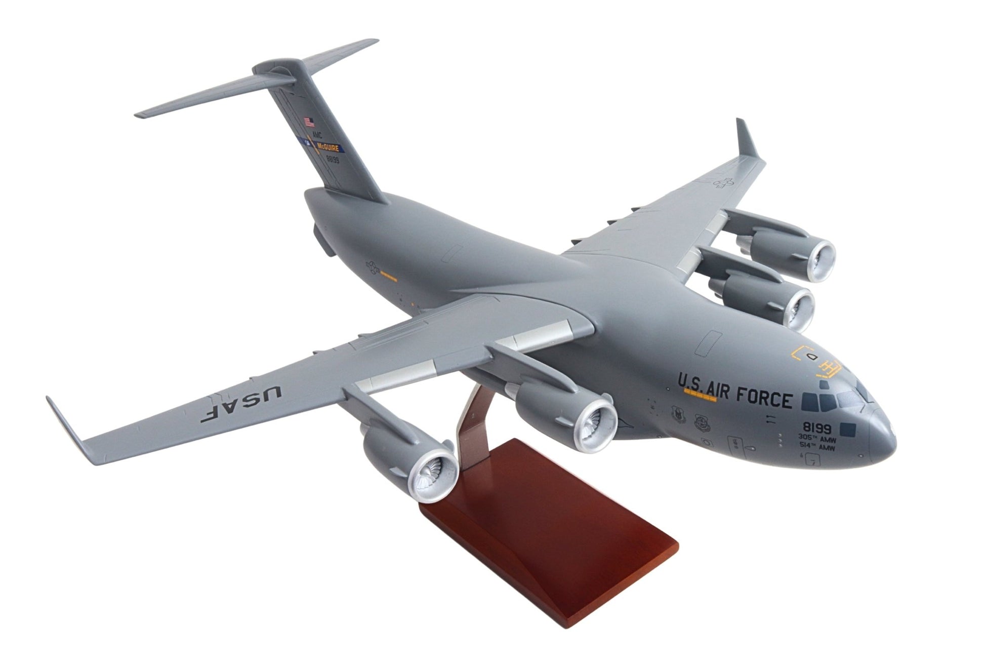 Executive Series B2810 1:100 Boeing C - 17 Globemaster III USAF McGuire AFB, "The Spirit of New Jersey"