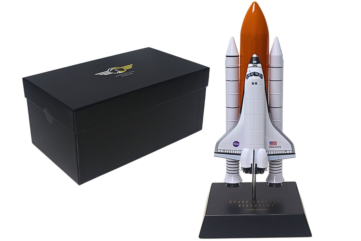 Executive Series EXE0220 1:200 NASA Space Shuttle Discovery Full Stack Configuration