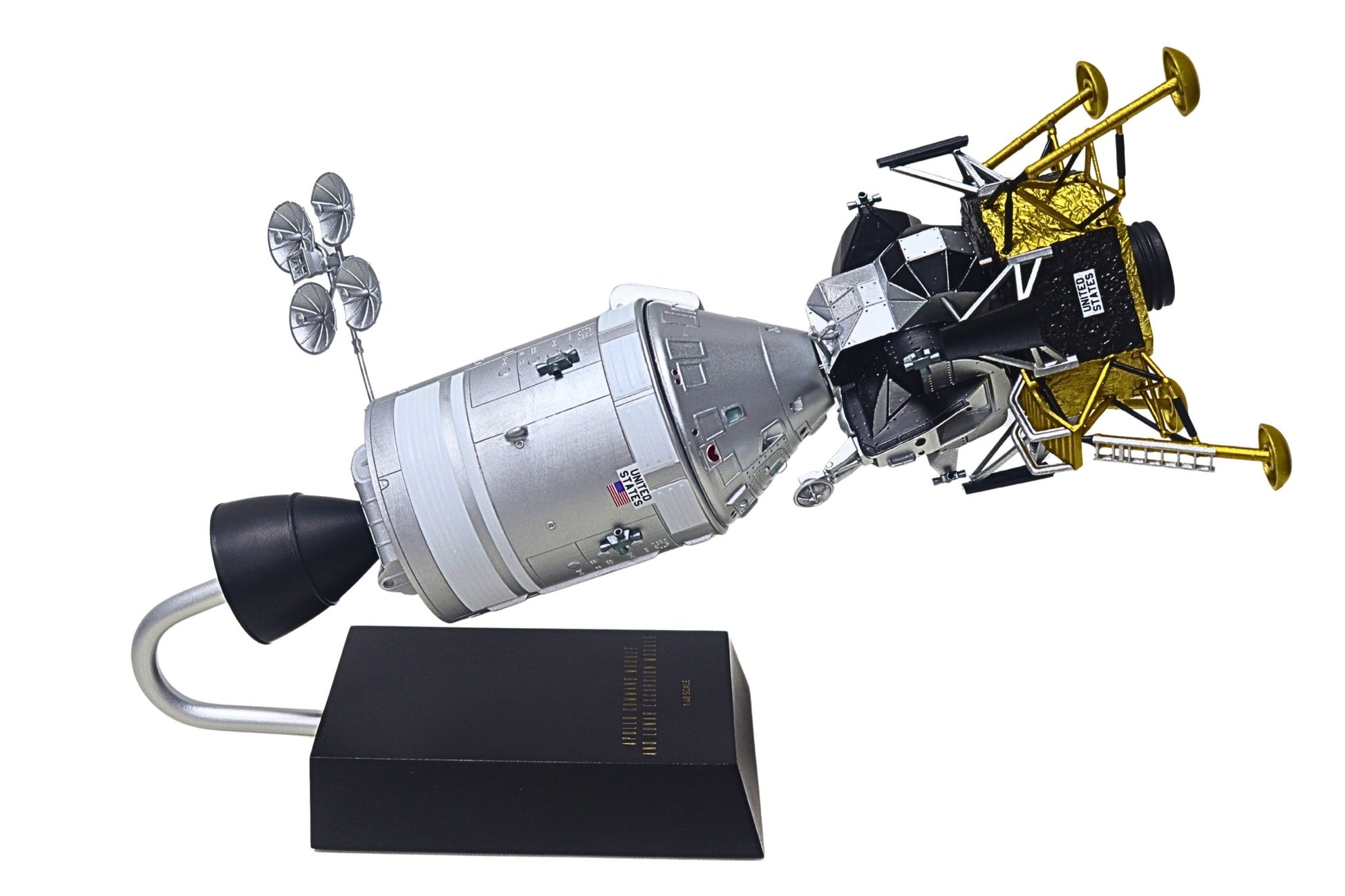 Executive Series EXE3648 1:48 Nasa Apollo 11 Command Module W/LEM