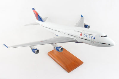 Executive Series G40210 1:100 Boeing 747 - 400 Delta Airlines