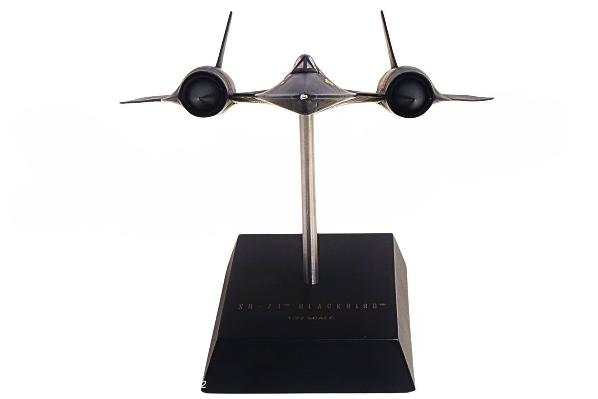 Executive Series Models EXB3572 1:72 SR-71 Blackbird USAF