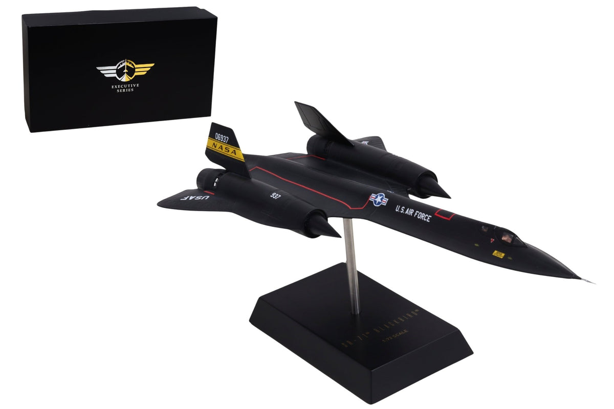 Executive Series Models EXB3572N 1:72 NASA SR-71 Blackbird