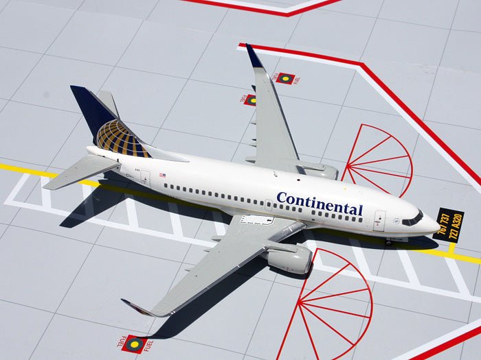 Gemini Jets G2COA297 1:200 Continental Boeing 737 - 500 N14645