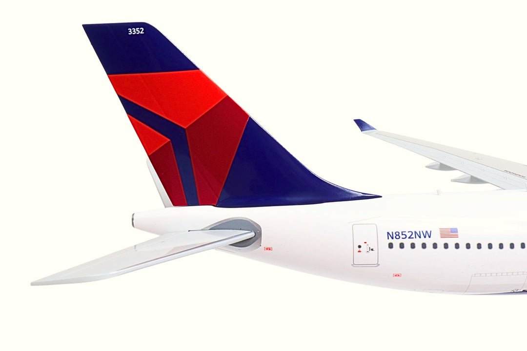 Gemini Jets G2DAL1118 1:200 Delta Air Lines A330-200 N852NW – MTS