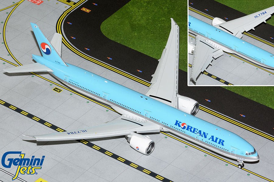 Gemini Jets G2KAL1099F 1:200 Korean Air Boeing 777 - 300ER (Flaps Down)