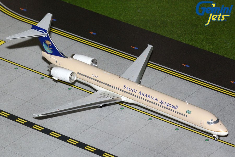 Gemini Jets G2SVA1333 1:200 Saudi Arabian Airlines MD - 90 HZ - API (upgraded stand)