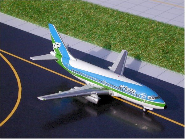 Gemini Jets GJAFL132 1:400 AirFlorida Boeing 737 - 200 N53AF