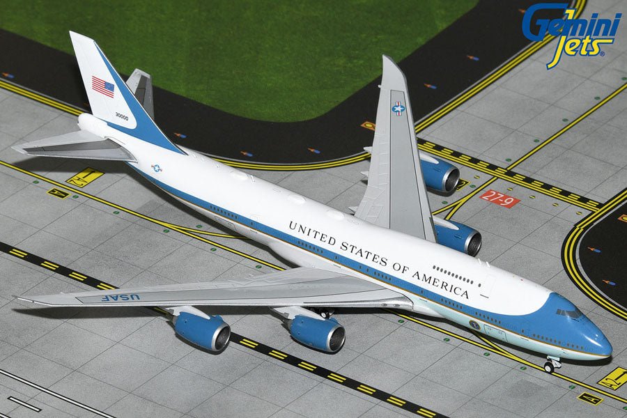 Gemini Jets GJAFO2220 1:400 U.S. Air Force VC - 25B 30000 “Air Force One”