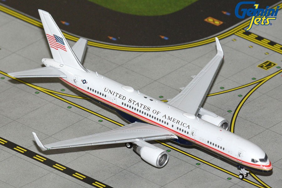 Gemini Jets GJAFO2434 1:400 C-32A USAF 99-0003