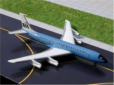 Gemini Jets GJBNF214 1:400 Braniff Boeing 707-300 N7103