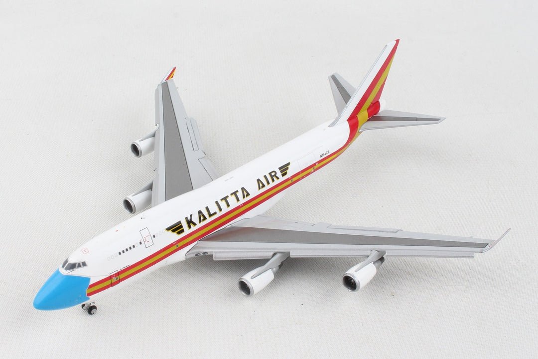 Gemini Jets GJCKS1999F 1:400 Kalitta Air Boeing 747 - 400F(BCF) N744CK (mask livery) (Flaps Down)