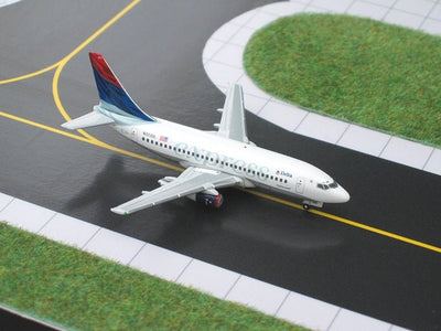 Gemini Jets GJDAL196 1:400 Delta Boeing 737 - 200 N323DL Colors in Motion