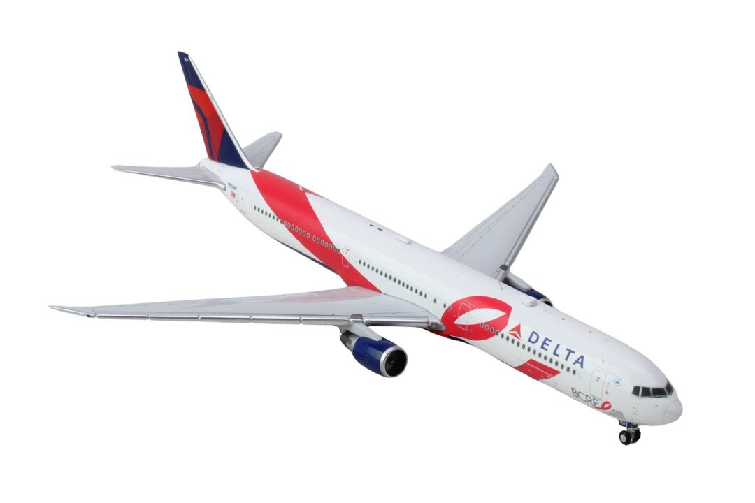 Gemini Jets GJDAL2154 1:400 Delta Boeing 767 - 400 Delta N845MH Breast Cancer Research Foundation Livery