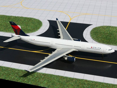 Gemini Jets GJDAL932 1:400 Delta Air Lines A330-300 N801NW