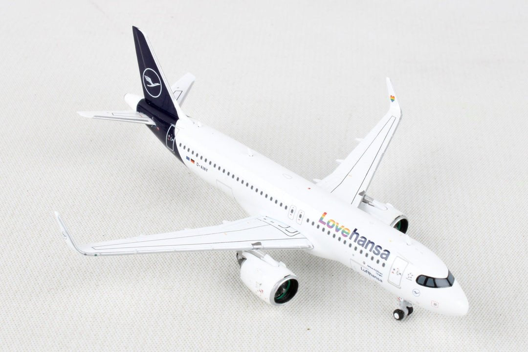 Gemini Jets GJDLH2168 1:400 Lufthansa Airbus A320Neo 'Lovehansa" D - AINY