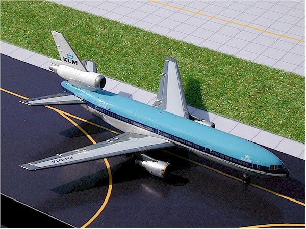 Gemini Jets GJKLM191 1:400 KLM DC - 10 - 30 PH - DTA "Johann Sebastian Bach"