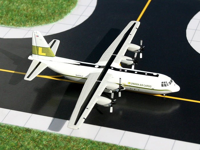 Gemini Jets GJLYC646 1:400 Lynden Air Cargo Lockheed L - 100 - 30