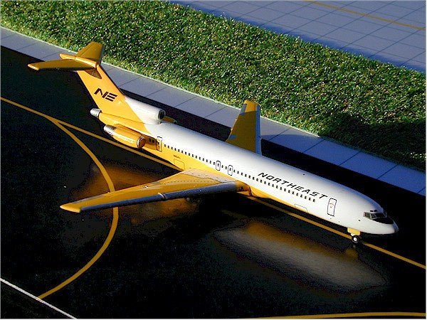 Gemini jets GJNEA141 1:400 Northeast Boeing 727 - 200 N1645
