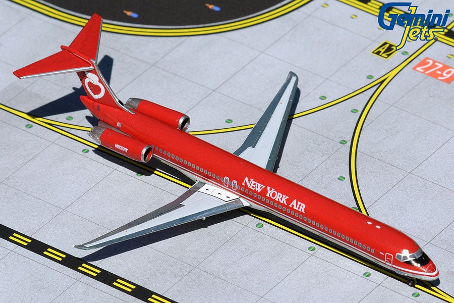 Gemini Jets GJNYA1967 1:400 New York Air MD - 80