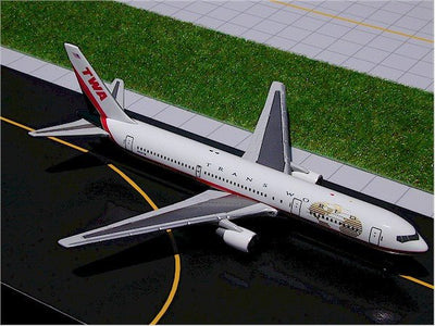 Gemini Jets GJTWA143 1:400 Trans World Airlines (TWA) Boeing 767 - 300 N639TW