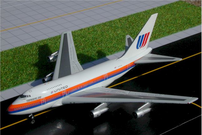 Gemini Jets GJUAL044 1:400 United Boeing 747SP N147UA 'Friendship One'