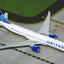 Gemini Jets GJUAL2214 1:400 United Airlines Boeing 777 - 300ER N2352U
