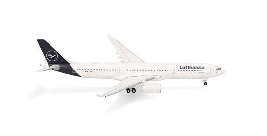 Herpa Wings 538954 1:500 Lufthansa (Germany) A330-300